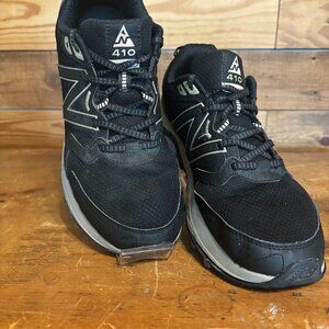 Women's Black New Balance 410 Size 11